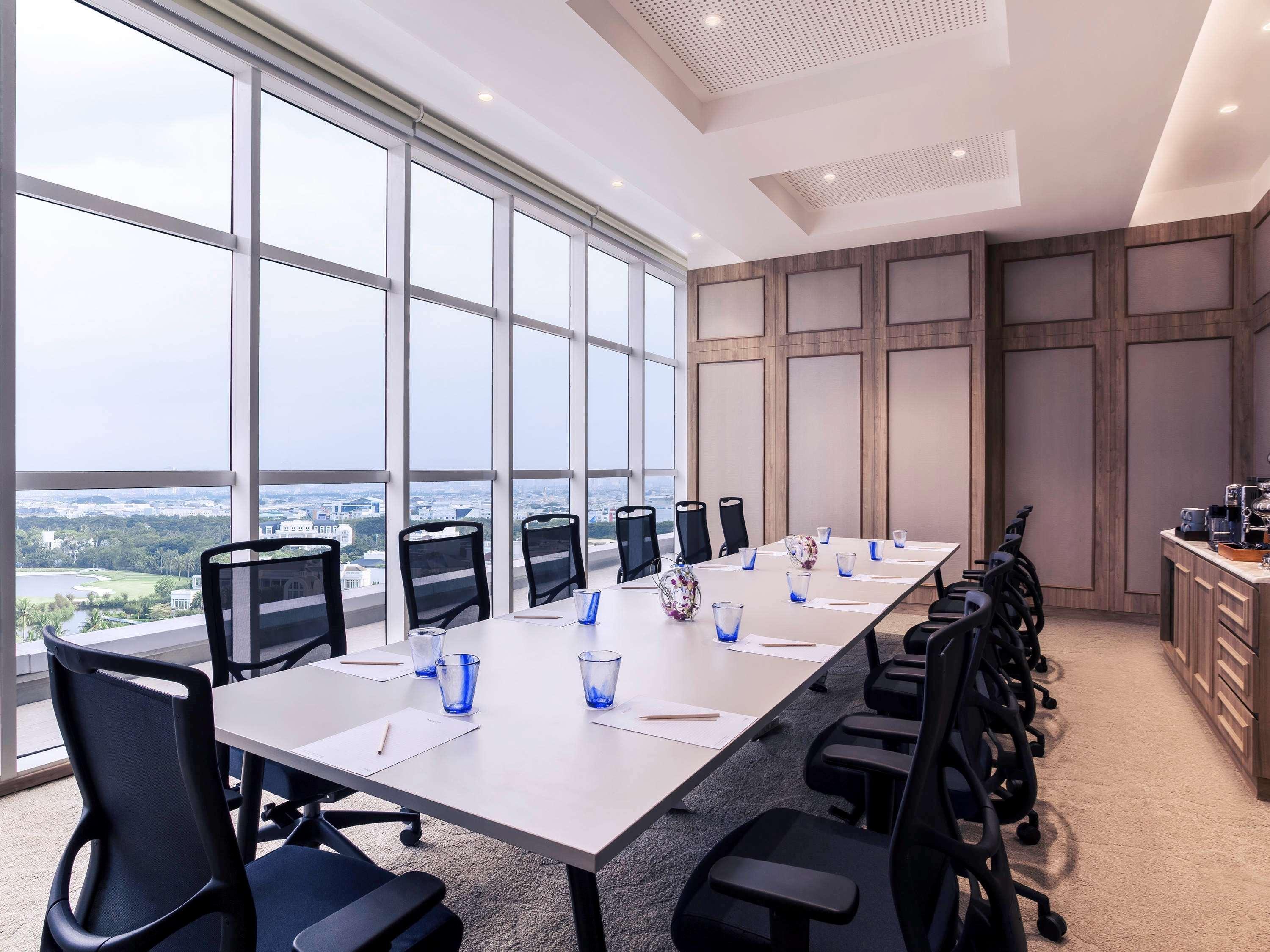 Mercure Jakarta Pantai Indah Kapuk Buitenkant foto