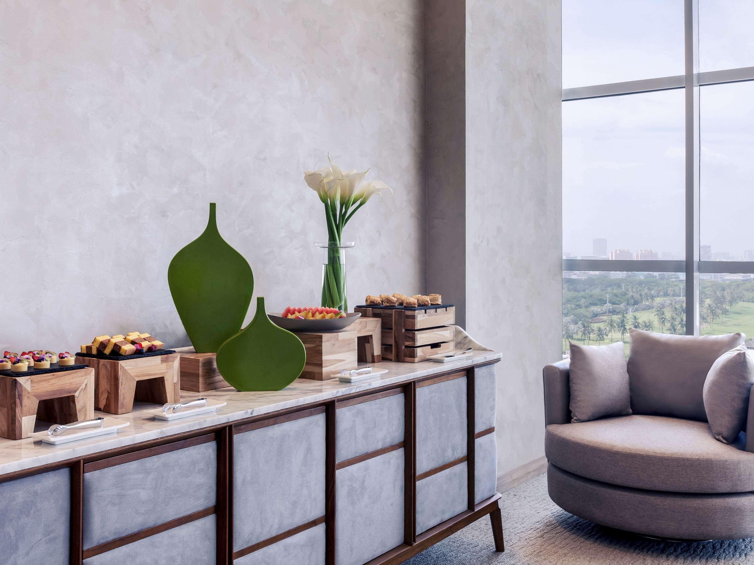 Mercure Jakarta Pantai Indah Kapuk Buitenkant foto